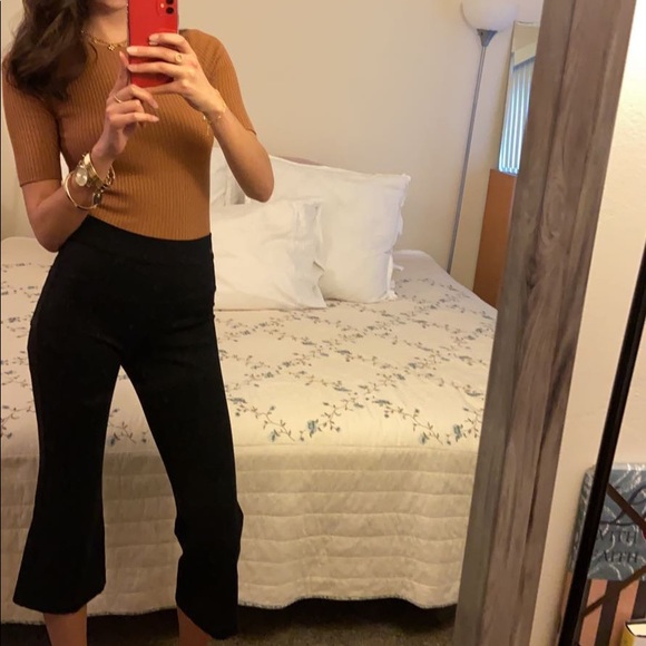 Women's apparel, accessories, and more!  :) - Picture 5 of 9